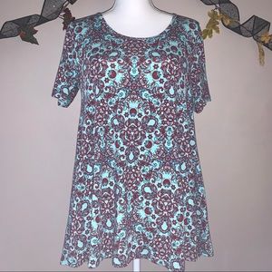 LuLaRoe XS Perfect T top